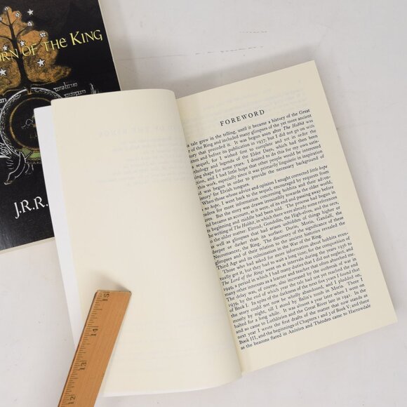 Lord Of The Rings Set Of 2 Quality Paperback Book Club 2001 Fellowship & Return - Picture 10 of 15